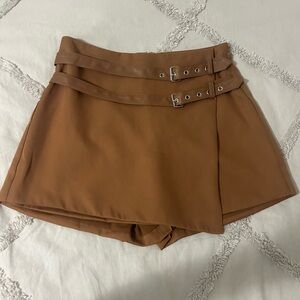 DO+BE Skort Size Medium